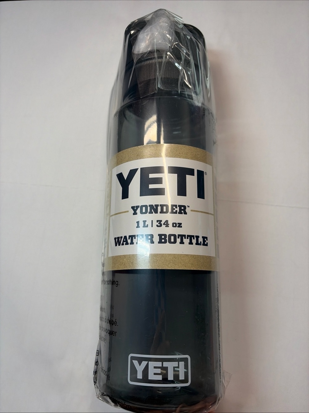 Yeti Rambler Truly Hard Seltzer BPA Bottle with Chug Cap 1L/34oz